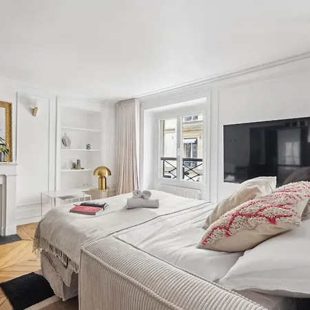 Bnbnova - Jardin Des Tuileries & Louvre Apartman